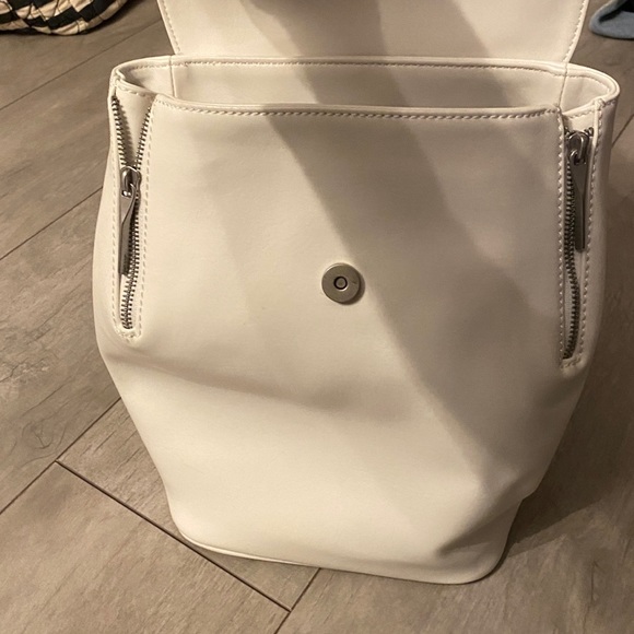 Matt & Nat backpack - Picture 4 of 7